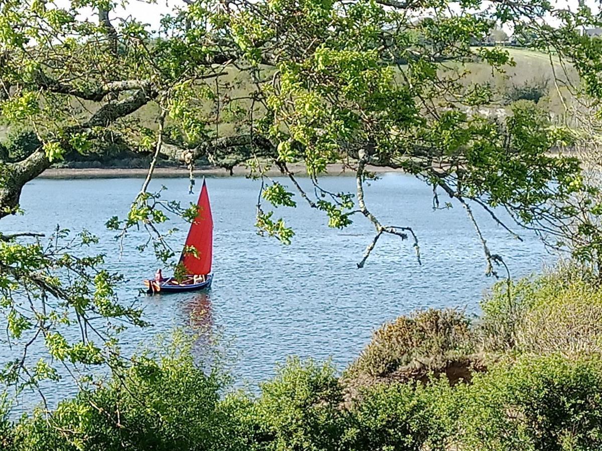 Charmante Petite Maison Rostiviec Bord De Mer Loperhet Kültér fotó